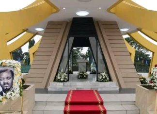 RDC: la Famille Lumumba suspend toutes les activités prévues ce 17 janvier, jusqu’à ce que les conclusions de l’enquête sur la profanation du mausolée du héros national seront rendues publiques