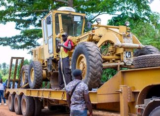 Asphaltage de la route Luvaka à Mbanza Ngungu : après l’arrivée des engins, l’heure est aux derniers réglages