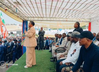 Kongo Central : la première ministre Judith Suminwa invite la population de Matadi a se lever contre l’agression Rwandaise au risque de revivre les tristes événements de la guerre de Kabengele 1998